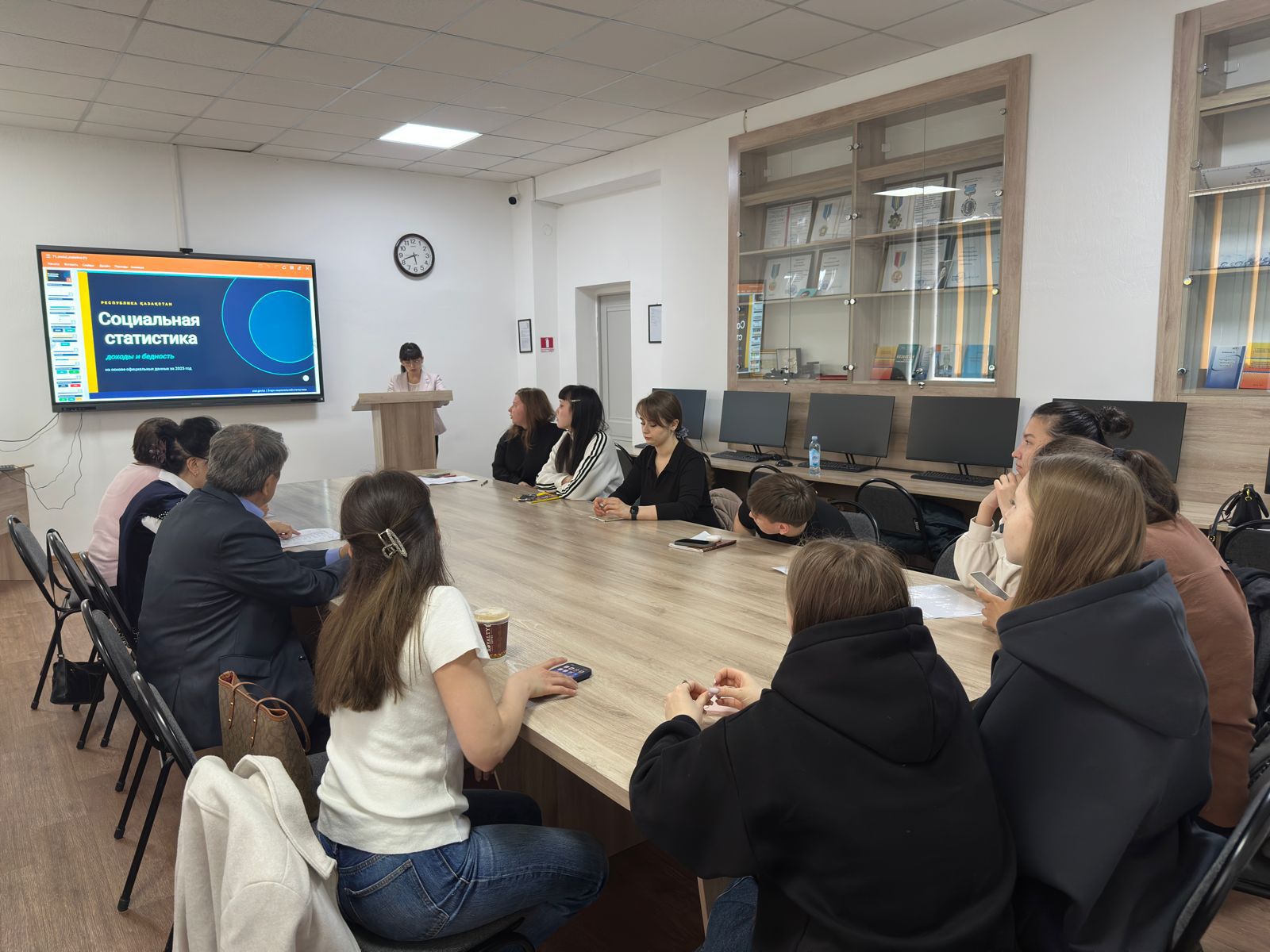 В Esil University обсудили актуальные вопросы социальной статистики