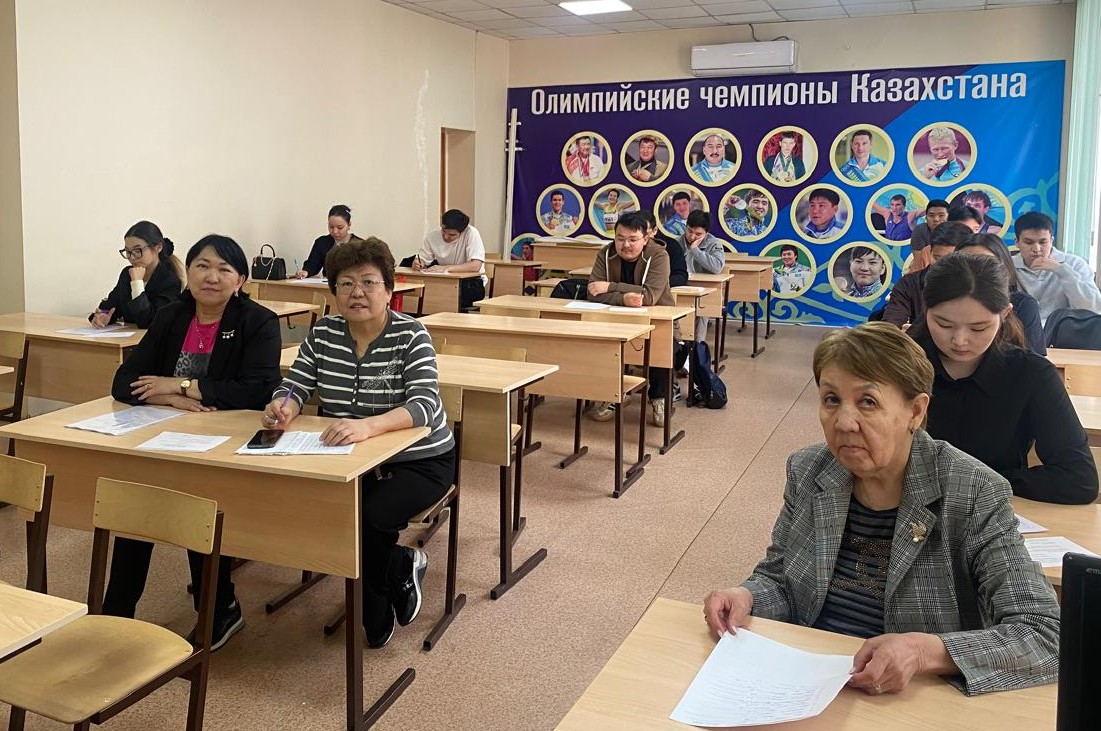 Кураторский час на тему «Чистая сессия» состоялся на кафедре «Экономика и маркетинг»